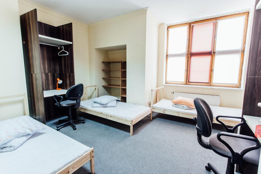 Hostel Kamienica Rynek 7 Katowice Ngoại thất bức ảnh