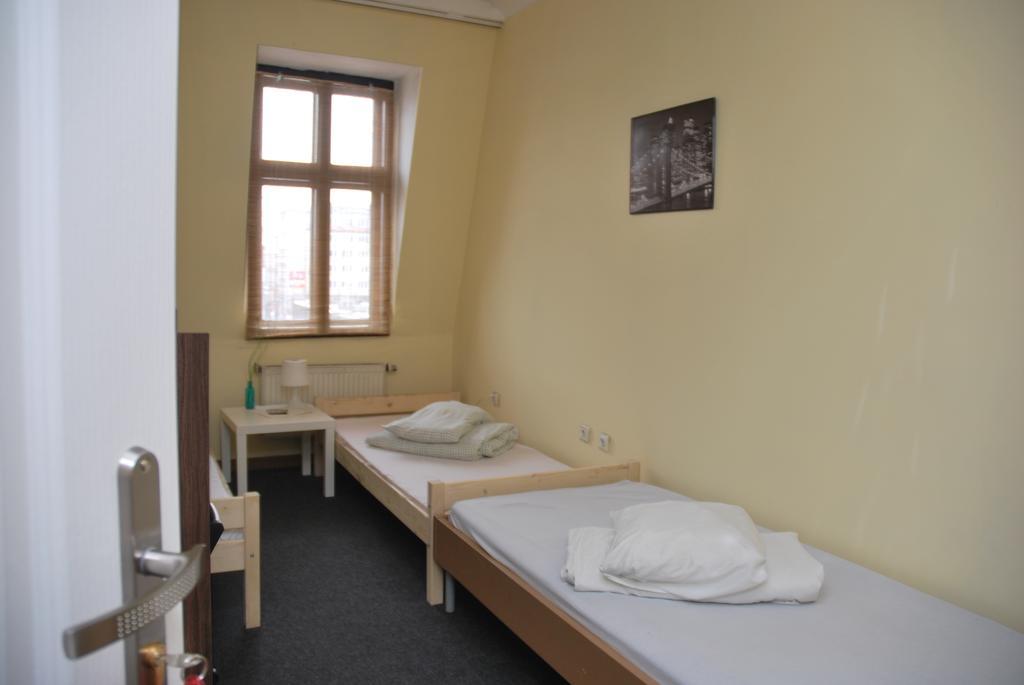Hostel Kamienica Rynek 7 Katowice Phòng bức ảnh