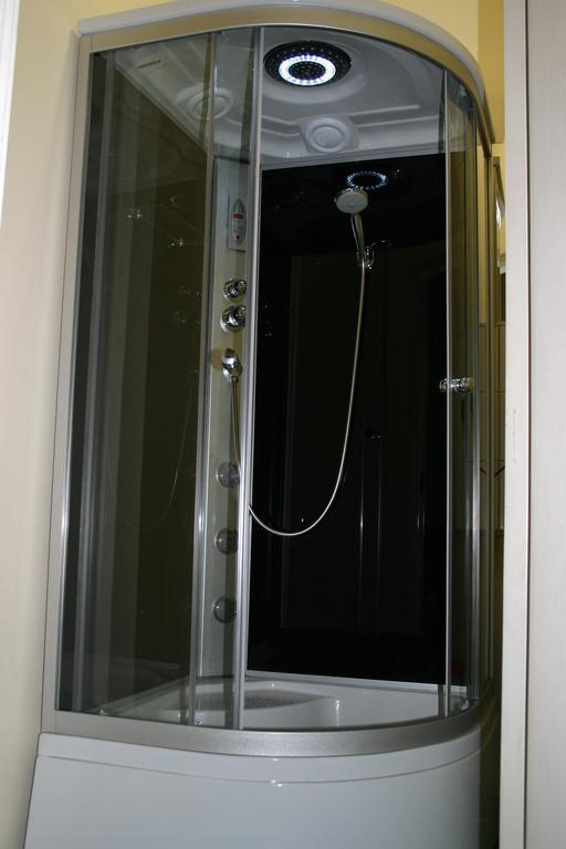 Hostel Kamienica Rynek 7 Katowice Phòng bức ảnh
