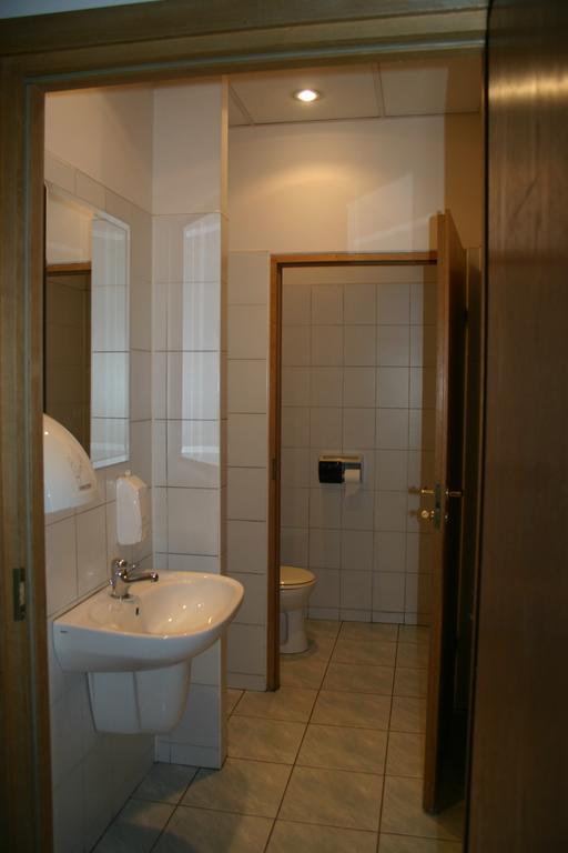 Hostel Kamienica Rynek 7 Katowice Phòng bức ảnh