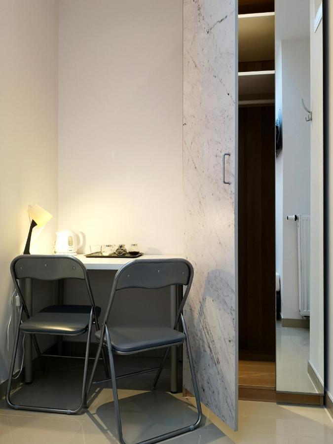 Hostel Kamienica Rynek 7 Katowice Ngoại thất bức ảnh